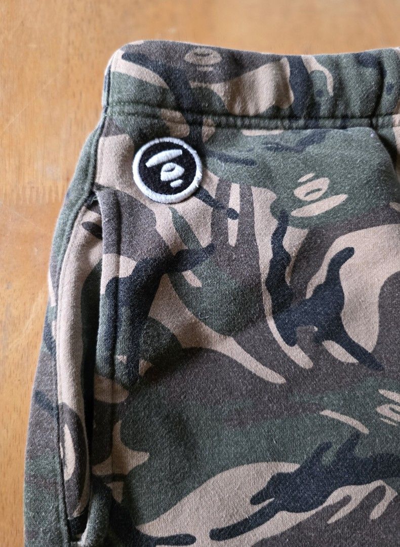 Classic Aapenow Union camo shorts (Category: Shorts) located in Antipolo. Submitted by saslbs (Listing ID 1380118501, Image 2). Description: 💚Classic Aapenow Union camo shorts in good condition. 2.5k . Payment thru g-cash. Delivery thru Lbc or lalamove care of buyer..
