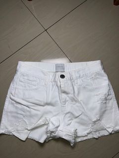 (Category: ) located in . Submitted by blickymanila (Listing ID 1380173610, Image 1). Description: .