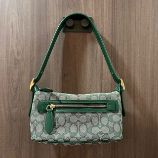 (Category: ) located in . Submitted by coarsshop (Listing ID 1380284349, Image 1). Description: .