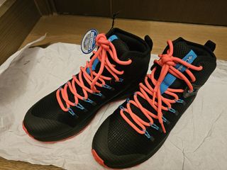 （分類：）位於 。 由 laputaga 提交（商品編號 1380169663，圖片 1）。簡介： 。
