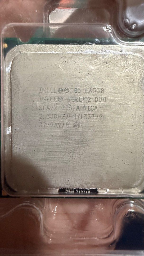 由 dax8110. (刊登 ID 1380106597，圖片 1) 提交，位於 桃園市 (Taoyuan) 的 二手cpu (類別：電腦)，說明：就只有圖片的那些老式cpu 私報價 不確定好壞 介意勿拍。