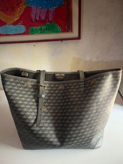 (Kategori: ) berada di . Dikirim oleh aninditaso (ID iklan 1380169920, Gambar 1). Deskripsi: .