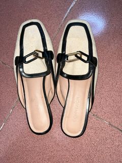 (Kategori: ) berada di . Dikirim oleh debyaini (ID iklan 1380279470, Gambar 1). Deskripsi: .