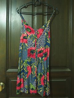 (Category: ) located in . Submitted by mostlythriftedx (Listing ID 1380202061, Image 1). Description: .