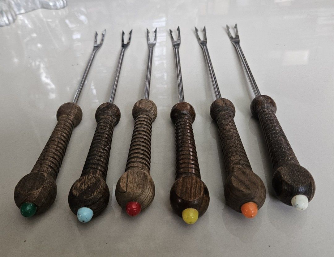 Fondue Fork Set of 6 (Category: Cookware & Accessories) located in Rizal. Submitted by cherry_garcia (Listing ID 1380226764, Image 3). Description: Fondue Fork Set of 6 Price : Php 900 Mode of Payment : GCash/Maya Mode of Delivery : Lalamove/LBC Location : Filinvest East Marcos Highway Cainta, Rizal.