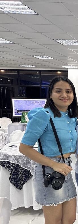 Formal top (Category: Blouses) located in Taguig. Submitted by nonaandrea23 (Listing ID 1380221192, Image 3). Description: Bought in callelily shop (IG) for 1710 pesos. Used once during our christmas party. Super cute and elegant. It’s linen pala yung tela.