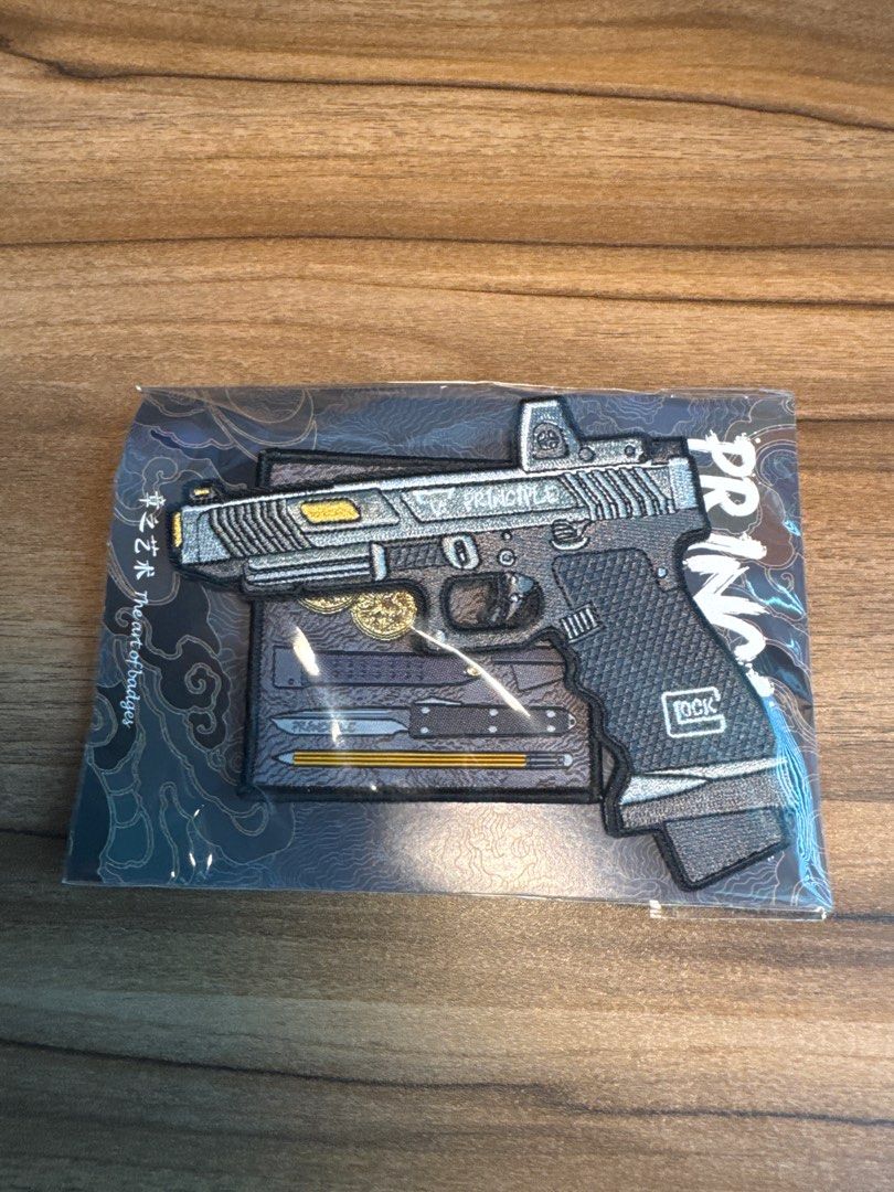 Glock 34 patch (Category: Art & Prints) located in Singapore. Submitted by satu_macam (Listing ID 1380140633, Image 2). Description: Glock 34 patch Dimensions 12 x 10 cm .