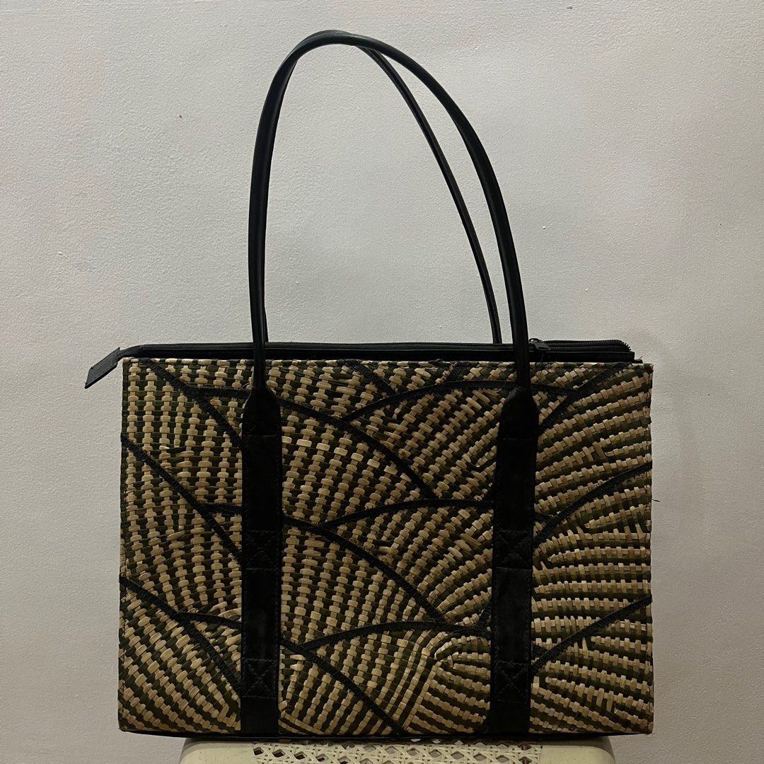 Handwoven structured bag (Category: Shoulder Bags) located in Manila. Submitted by styledbysha (Listing ID 1380171837, Image 1). Description: Size: 15 L x 11 H x 4.5 W inches .