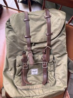 (Kategori: ) berada di . Dikirim oleh akhtabiina_preloved (ID iklan 1380132506, Gambar 1). Deskripsi: .