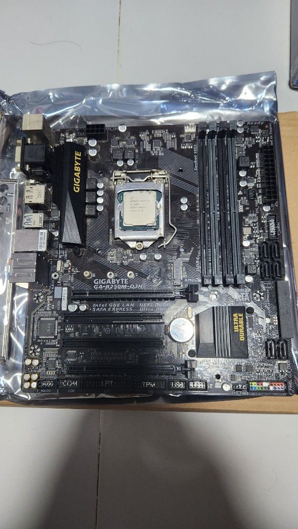 Gigabyte Motherboard Core I5 7400 Motherboard Intel I5 7400 /w