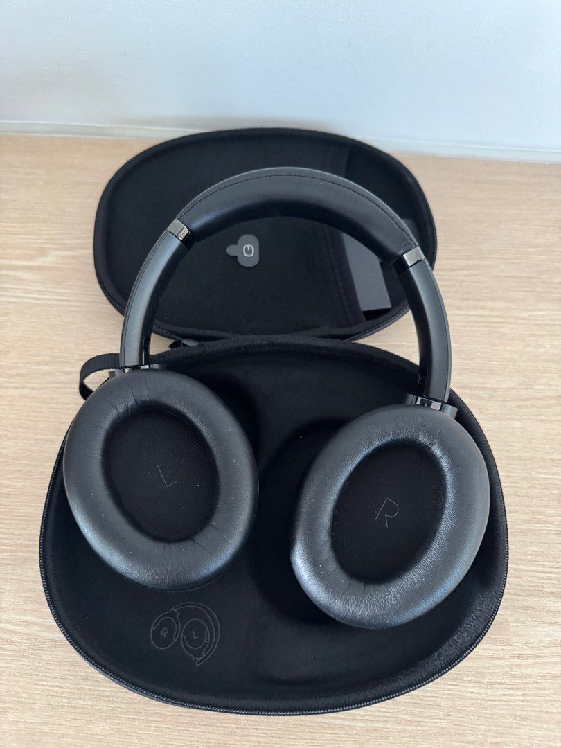 JBL Tour One M2 Wireless Noise Cancelling Headphones63229249282051111