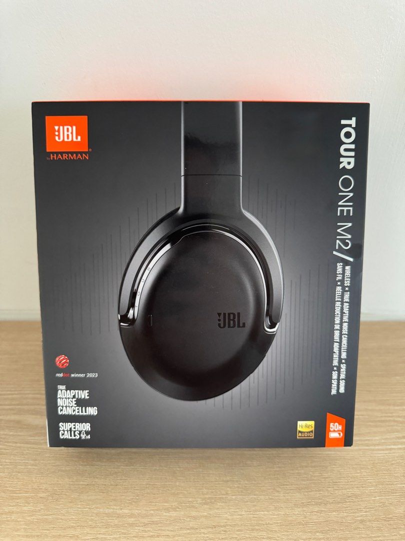 JBL Tour One M2 Wireless Noise Cancelling Headphones63229249282051110