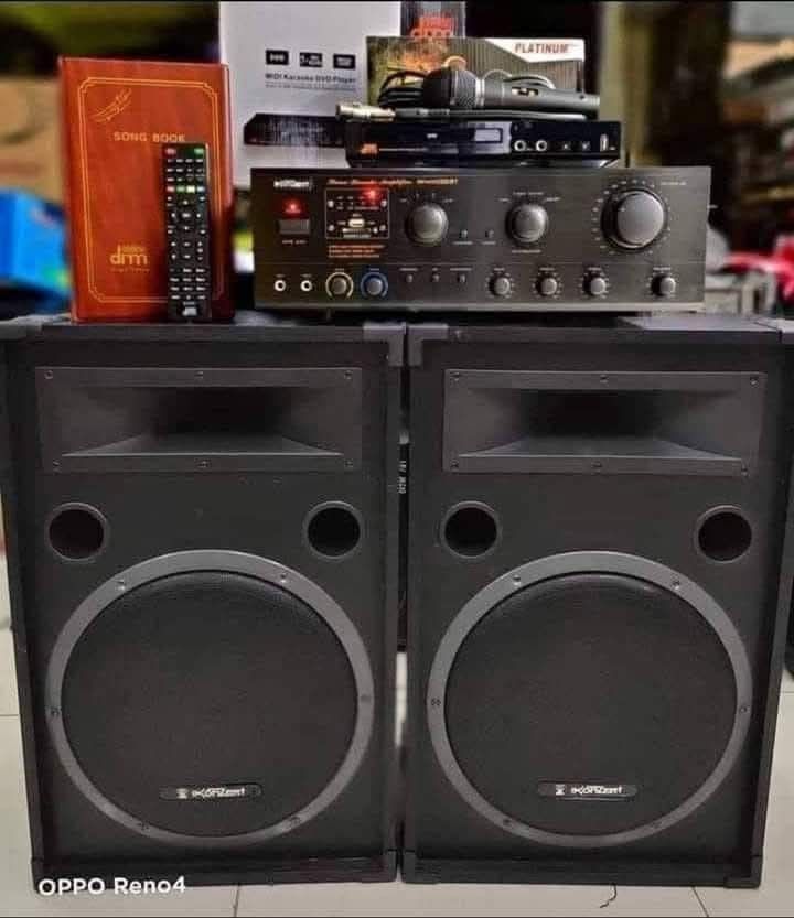 Konzert speaker set (Category: Soundbars, Speakers & Amplifiers) located in Manila. Submitted by minidivisoria (Listing ID 1380222676, Image 1). Description: Take All!! 👉7700 set 🎁Inclusion: 👉Konzert speaker 300w x 2 de diyes 👉AV-602 Bluetooth Amplifier konzert 👉Mega Pro DVD Player 👉Songbook 🆓Platinum Microphone.