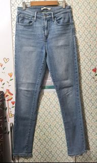（分類：）位於 。 由 cherry_store 提交（商品編號 1380136893，圖片 1）。簡介： 。