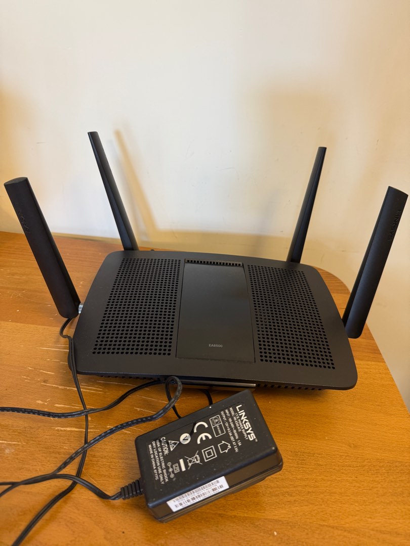 Linksys Wi-Fi Router EA8500 路由器, 電腦＆科技, 電腦周邊及配件, Wifi及上網相關產品 - Carousell