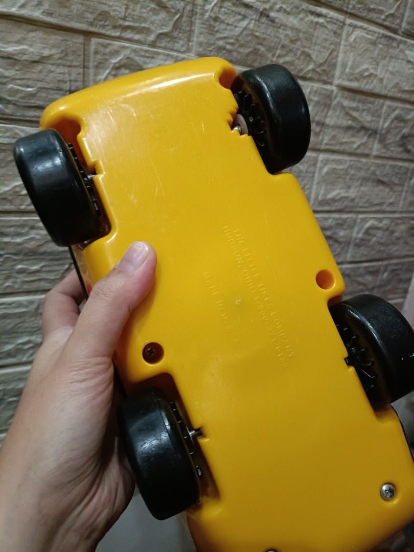 Little tikes bus (Category: Kids Toys) located in Iligan City. Submitted by shehabdor98515 (Listing ID 1380248587, Image 3). Description: what you see is what you get♥️.