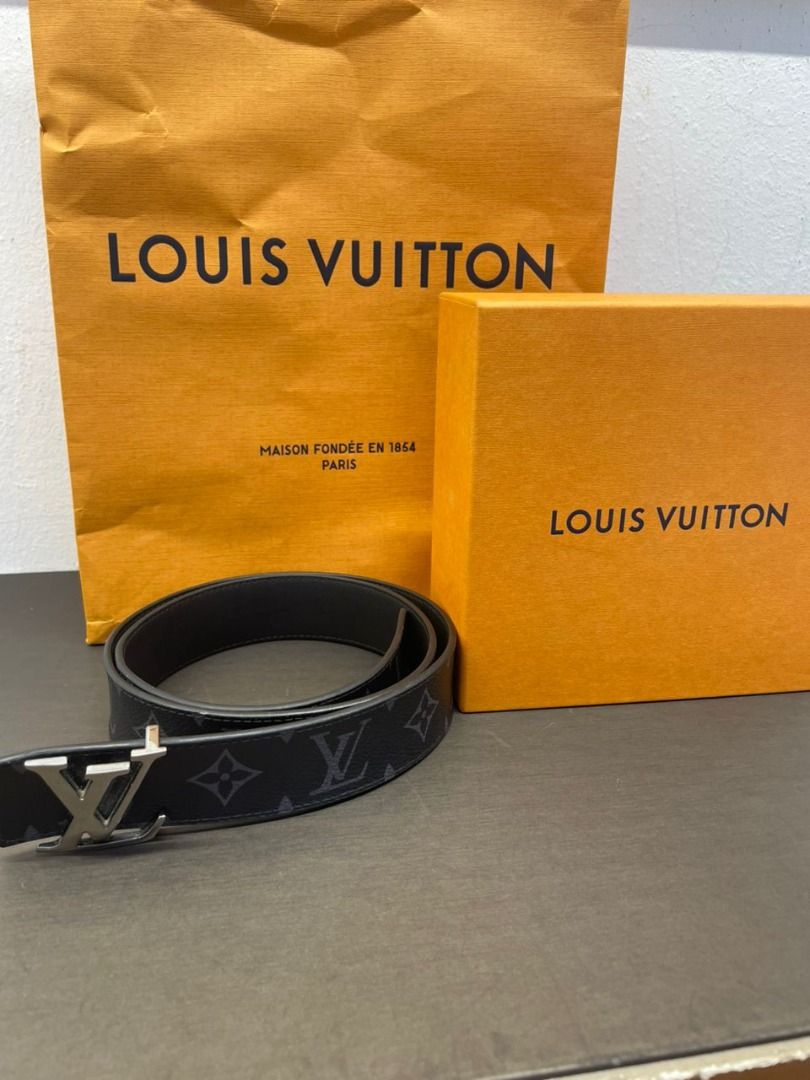 LOUIS VUITTON M0450 LV INITIALES REVERSIBLE BELT MONOGRAM ECLIPSE 85CM JJ4202 (Category: Apparel) located in Kuala Lumpur. Submitted by larueonlinestore (Listing ID 1380121544, Image 1). Description: LAR-4014-LV (Pre-owned) Brand - LOUIS VUITTON Model - LOUIS VUITTON M0450 LV INITIALES REVERSIBLE BELT MONOGRAM ECLIPSE 85CM JJ4202 Size - 85CM Color - MONOGRAM ECLIPSE Material - LEATHER Accessories - BOX Condition - USED Visit our store to view the
