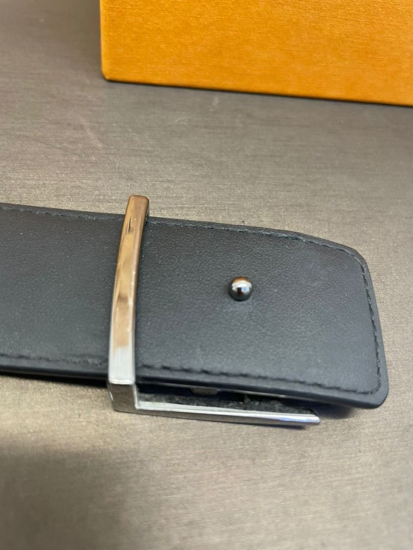 LOUIS VUITTON M0450 LV INITIALES REVERSIBLE BELT MONOGRAM ECLIPSE 85CM JJ4202 (Category: Apparel) located in Kuala Lumpur. Submitted by larueonlinestore (Listing ID 1380121544, Image 3). Description: LAR-4014-LV (Pre-owned) Brand - LOUIS VUITTON Model - LOUIS VUITTON M0450 LV INITIALES REVERSIBLE BELT MONOGRAM ECLIPSE 85CM JJ4202 Size - 85CM Color - MONOGRAM ECLIPSE Material - LEATHER Accessories - BOX Condition - USED Visit our store to view the