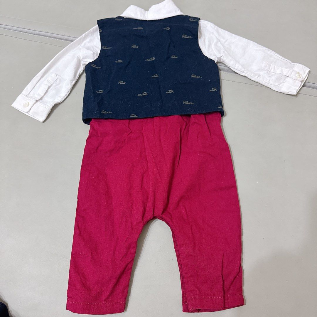 由 bebe0715 (刊登 ID 1380159817，圖片 3) 提交，位於 台北市 (Taipei) 的 Mamas&papas 6-9M (類別：嬰兒及兒童流行時尚)，說明：。