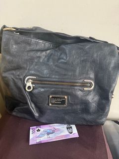 (Category: ) located in . Submitted by bagslicious_2025 (Listing ID 1380167549, Image 1). Description: .