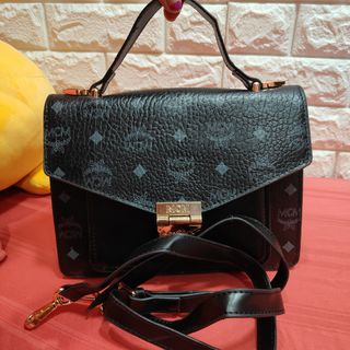 (Category: ) located in . Submitted by bhelragandac.1 (Listing ID 1380243818, Image 1). Description: .