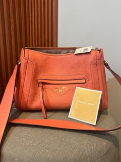 (Kategori: ) berada di . Dikirim oleh yunek (ID iklan 1380137830, Gambar 1). Deskripsi: .
