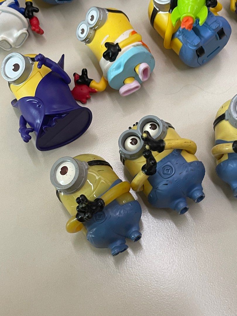 Minions Assorted Set of 13pcs - Mcdo Toys (Category: Character Goods) located in Manila. Submitted by shopandscore (Listing ID 1380140802, Image 2). Description: Please check pic for condition. Generally all good Thanks.