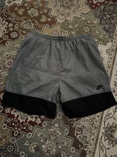 (Category: ) located in . Submitted by Imz_closet (Listing ID 1380182394, Image 1). Description: .