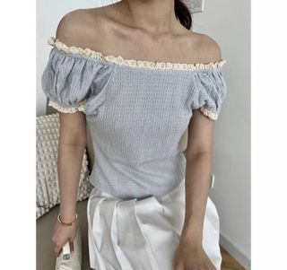 (Kategori: ) berada di . Dikirim oleh chic.preloved_ (ID iklan 1380194099, Gambar 1). Deskripsi: .