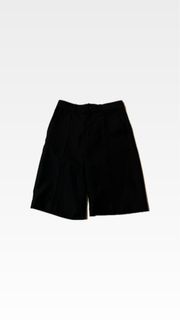 (Category: ) located in . Submitted by thriftedgarments (Listing ID 1380280193, Image 1). Description: .