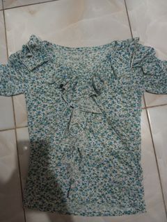 (Kategori: ) berada di . Dikirim oleh ccaniaa_ (ID iklan 1380125071, Gambar 1). Deskripsi: .