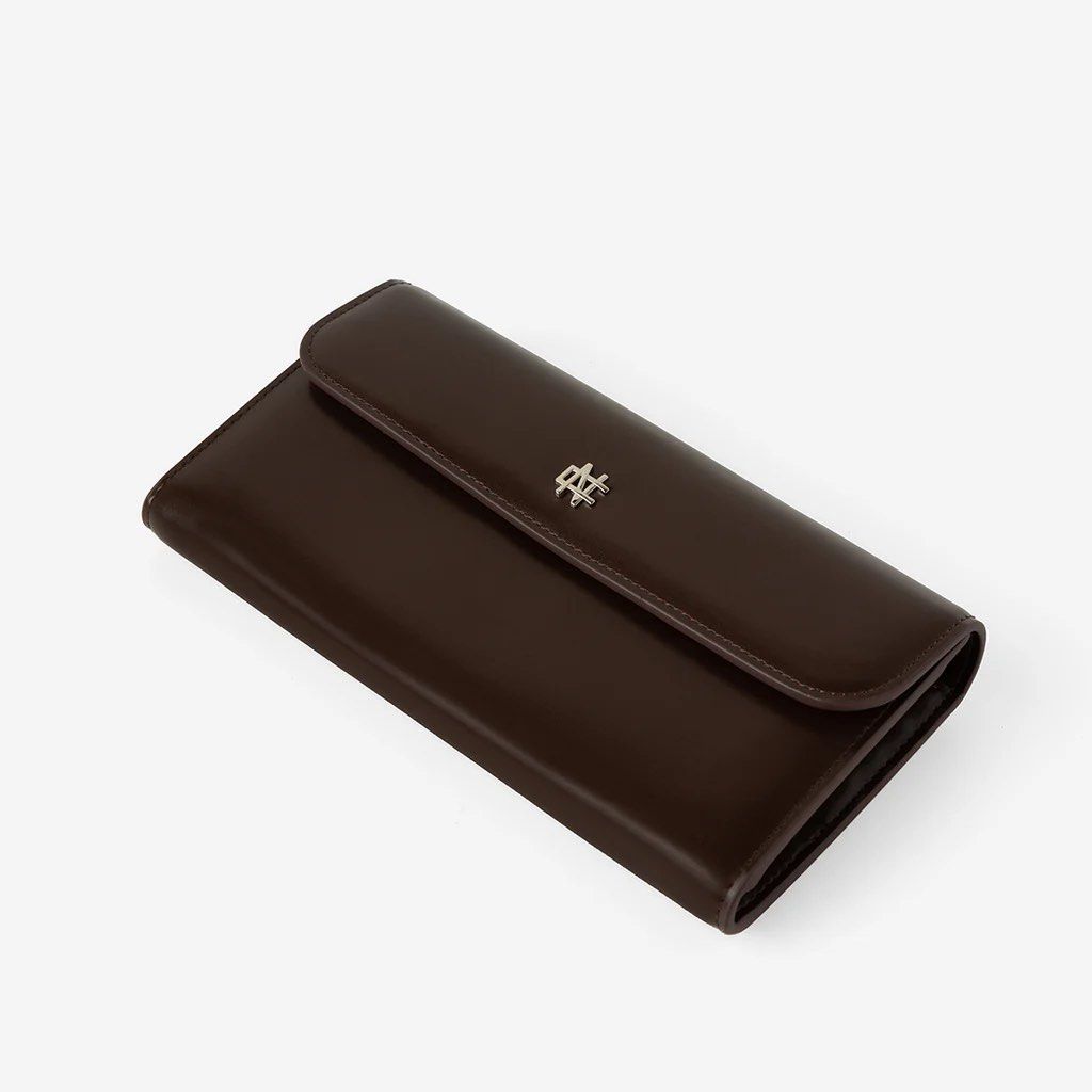 [Preorder] Christy Ng Dolly Long Wallet (Category: Wallets & Card holders) located in Mandaluyong City. Submitted by syzj30 (Listing ID 1380116823, Image 3). Description: Christy Ng Dolly Long Wallet ✨ Colors: 🖤 Black 🤎 Chestnut Brown 🩷 Baby Pink 💛 Butter 💚 Sage Green 🩵 Dusty Blue Customization: +500 📌 ETA: July 26 🎀 Includes Dustbag and CN Paper bag 💯 Original and Authentic from Malaysia 📍Mandaluyong City MOP: BDO/Maya/Gcash/Seabank 🛵