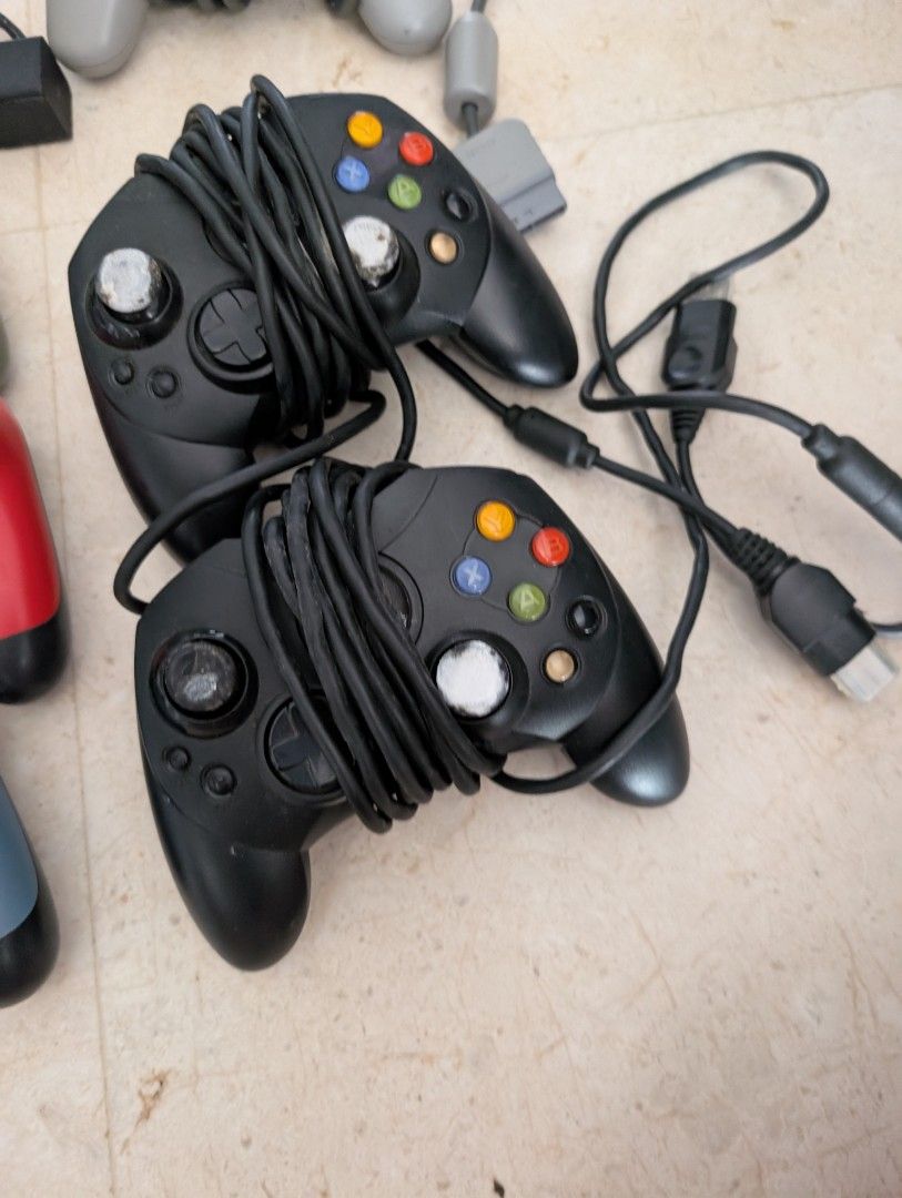 Ps4 GameCube controller Xbox original controller ps4 camera ps1 controller63108480737025116