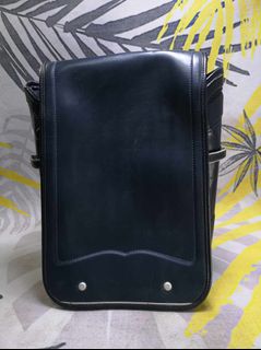(Category: ) located in . Submitted by jmy_surplus.2 (Listing ID 1380163945, Image 1). Description: .