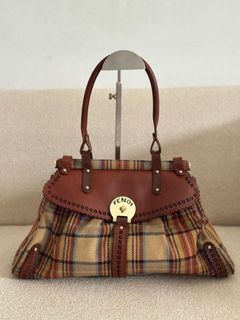(Kategori: ) berada di . Dikirim oleh mommycl.boutique (ID iklan 1380099932, Gambar 1). Deskripsi: .