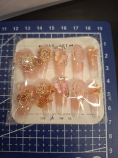 由 a78756522029825 (刊登 ID 1380147165，圖片 1) 提交，位於 的 (類別：)，說明：。