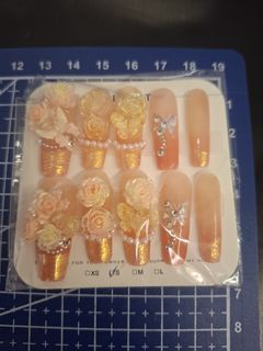 由 a78756522029825 (刊登 ID 1380147478，圖片 1) 提交，位於 的 (類別：)，說明：。