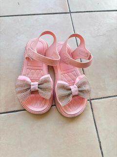 (Kategori: ) berada di . Dikirim oleh mylittlestuffid (ID iklan 1380176191, Gambar 1). Deskripsi: .