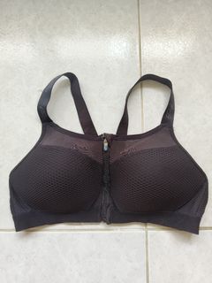 (Category: ) located in . Submitted by mrsboi (Listing ID 1380113747, Image 1). Description: .