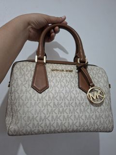 (Kategori: ) berada di . Dikirim oleh verry.loading (ID iklan 1380132571, Gambar 1). Deskripsi: .