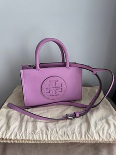 （分類：）位於 。 由 vavapig 提交（商品編號 1380127275，圖片 1）。簡介： 。