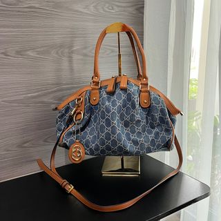 (Kategori: ) berada di . Dikirim oleh passcozy.bagss (ID iklan 1380194889, Gambar 1). Deskripsi: .