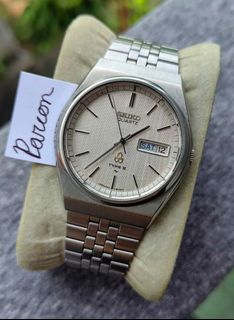 (Category: ) located in . Submitted by trill_of_chase.timepiece (Listing ID 1380234521, Image 1). Description: .