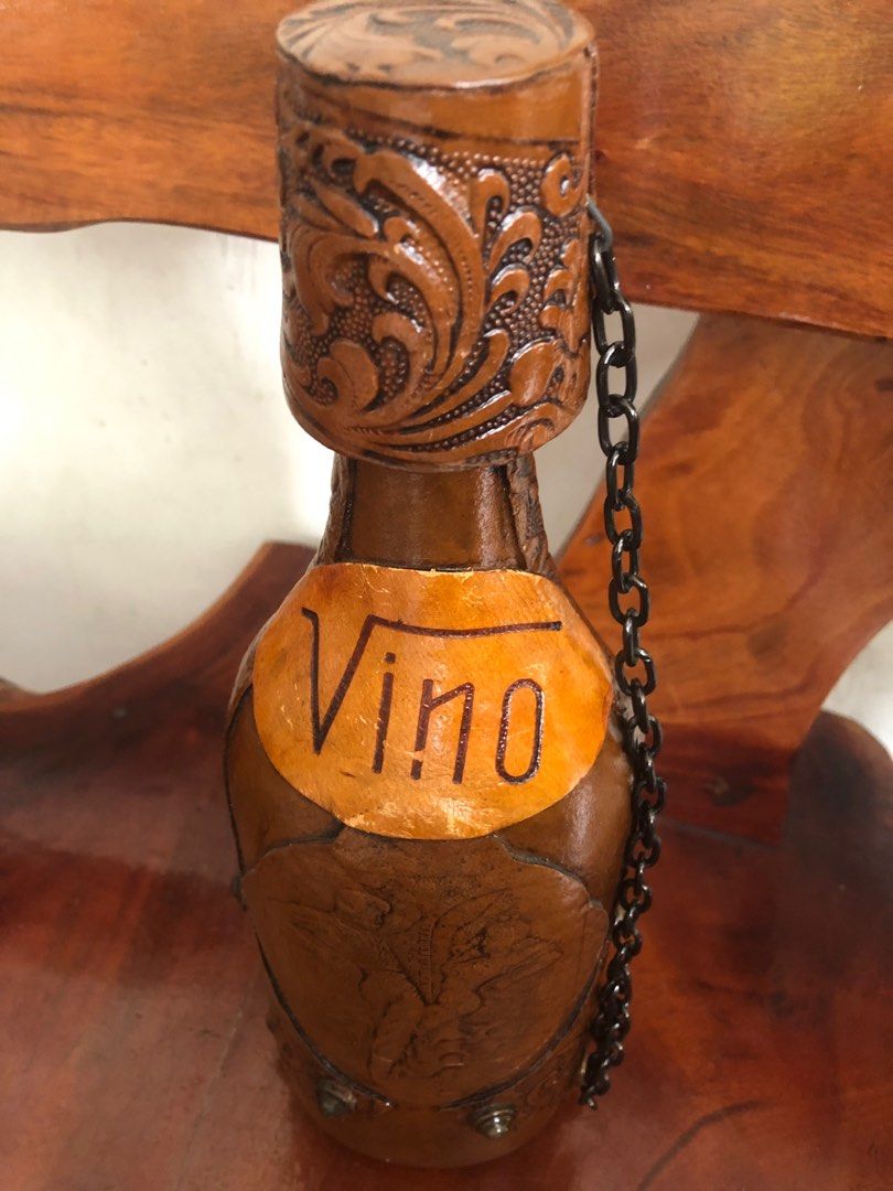 Vintage Vino Leather Empty Wine Decanter, Spain (Category: Wine Cellar & Storage) located in Imus. Submitted by ABrielleC (Listing ID 1380199295, Image 2). Description: Made in Spain Empty Wine Bottle Covered with Leather Capacity-1liter Height-13inches First to pay Loc Imus Cavite.