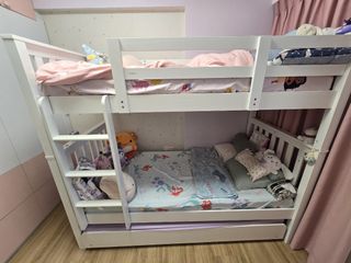 (Category: ) located in . Submitted by gmadsales (Listing ID 1380157170, Image 1). Description: .