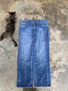 (Category: ) located in . Submitted by 121rack (Listing ID 1380198578, Image 1). Description: .
