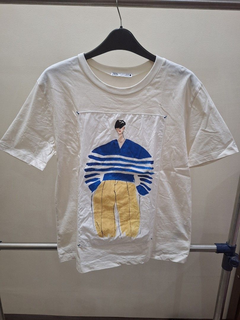 ZARA Graphic printed t-shirt (Category: Tshirts & Polo Shirts ) located in Makati City. Submitted by worn2work_treasures (Listing ID 1380152368, Image 1). Description: .