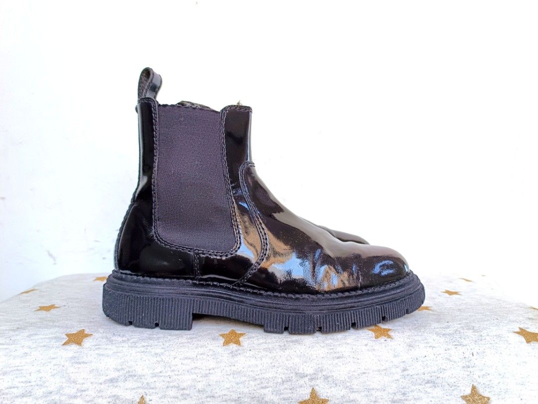 Zara men chunky boots