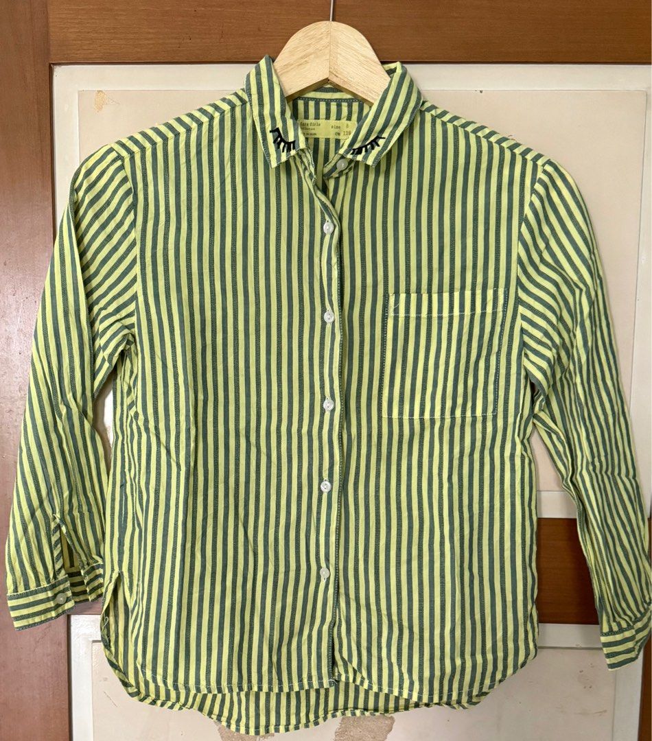 Zara shirt girls size 8 (Kategori: 8 hingga 12 tahun) berada di Tangerang. Dikirim oleh oliostuff (ID iklan 1380163023, Gambar 1). Deskripsi: .