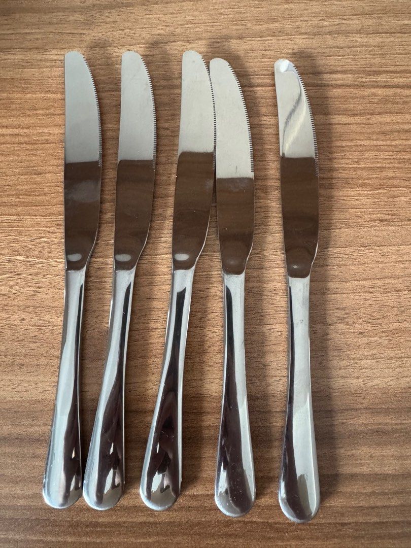 ZWILLING table knife 5 pcs (Category: Dinnerware & Cutlery) located in Quezon City. Submitted by lrski (Listing ID 1380154472, Image 3). Description: .